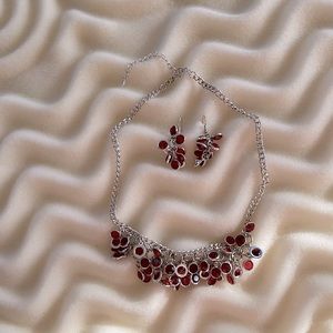 Red necklace and earring set